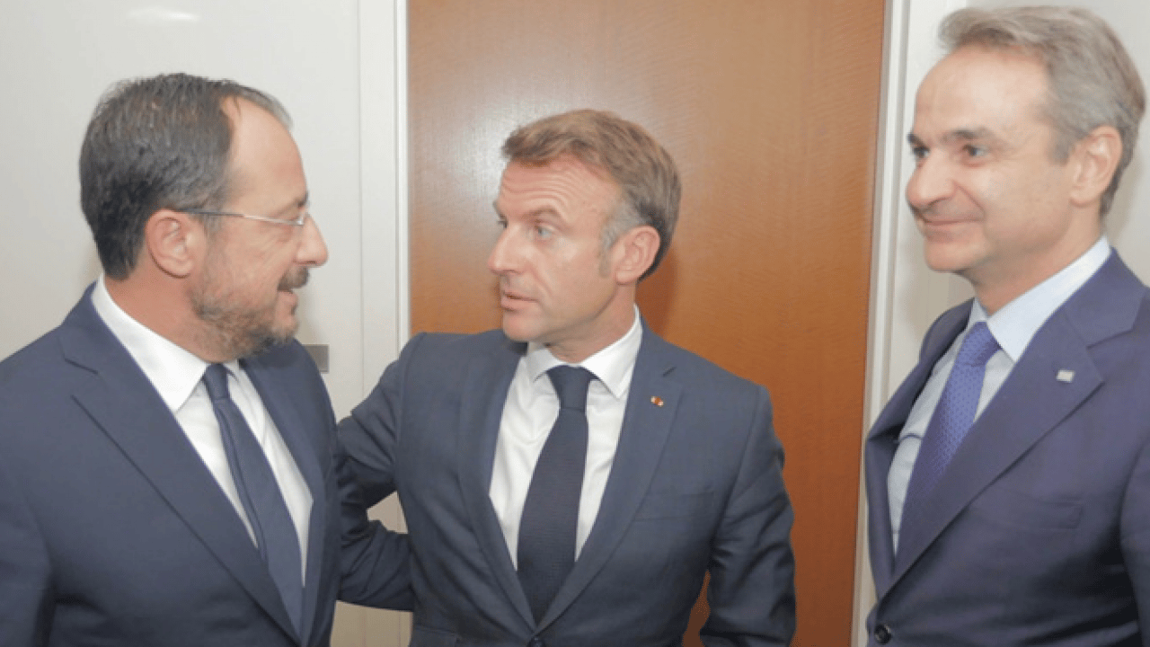 Foto - Ortalık karışacak! Fransa’dan Güney Kıbrıs’a Kalıcı Askeri Varlık Planı: SOFA Anlaşması 'Yok Hükmünde' 