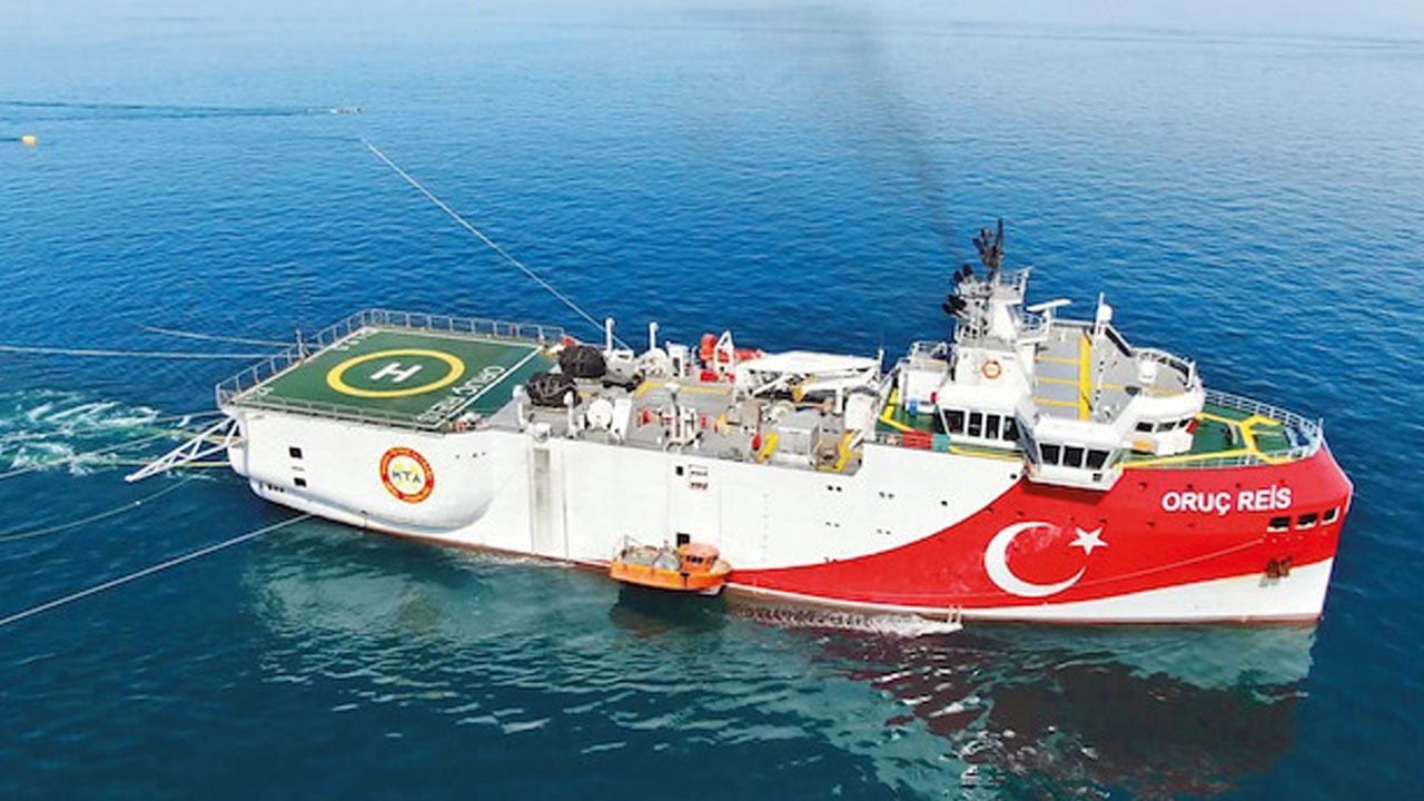 Foto - Oruç Reis yeniden Akdeniz'de: Türkiye, Navtex ilan etti…