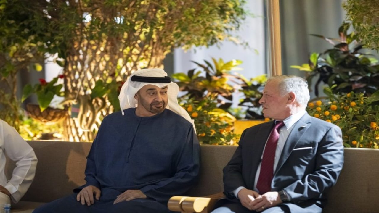 Foto - Oruç tartışması çıkaran zirve: İki Müslüman liderin su şişesi olay oldu