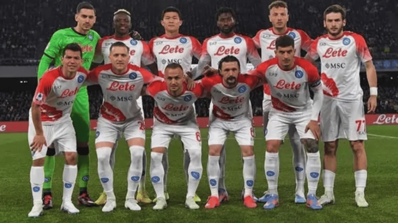 Osimhen 'kavga ettiği arkadaşını' Galatasaray'a çağırdı! O isim ortaya çıktı, yer yerinden oynadı…