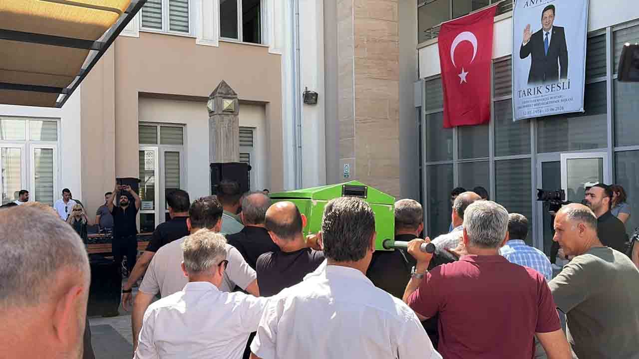 Foto - Osmaniye'de depremin sembol ismiydi: Tarık Sesli son yolculuğuna uğurlandı