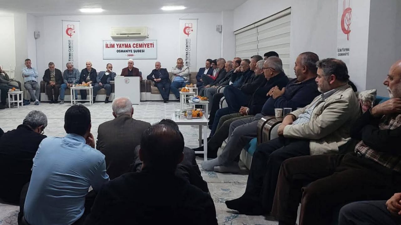 Osmaniye’de tefsir dersleri devam ediyor: Başkan Şeymus Katar’dan tefsir dersleri