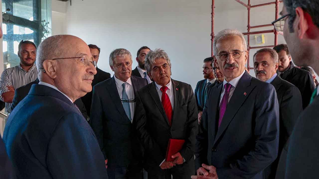 Foto - Osmanlı yadigarı! Bakan Uraloğlu'ndan Hicaz Demir Yolu mesajı