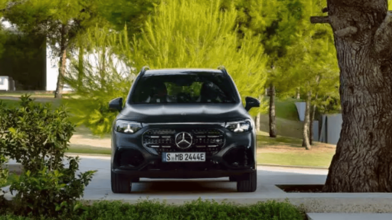 Foto - Gözlerin pası silindi: Otomobil devi yeni modeli tanıttı!