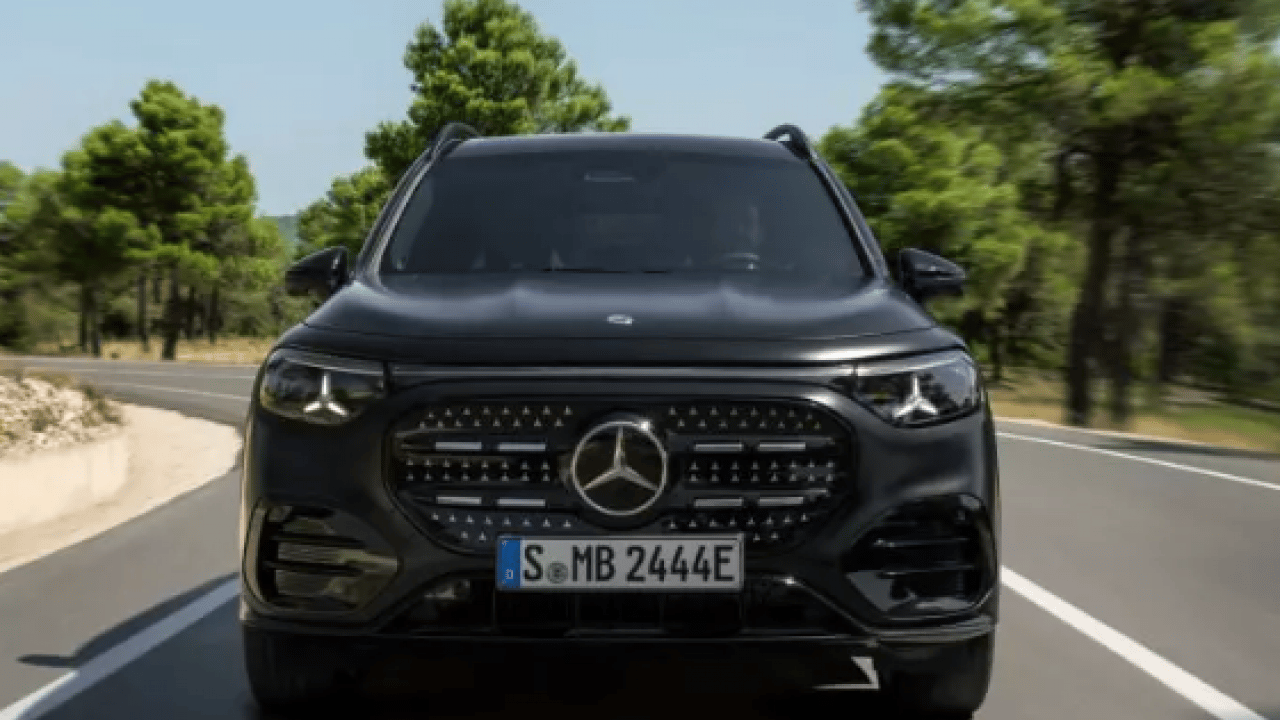 Foto - Gözlerin pası silindi: Otomobil devi yeni modeli tanıttı!