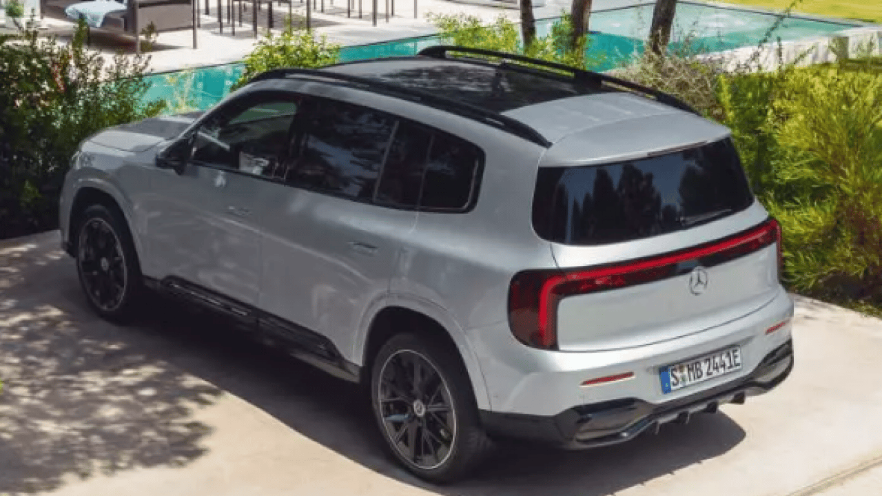 Foto - Gözlerin pası silindi: Otomobil devi yeni modeli tanıttı!