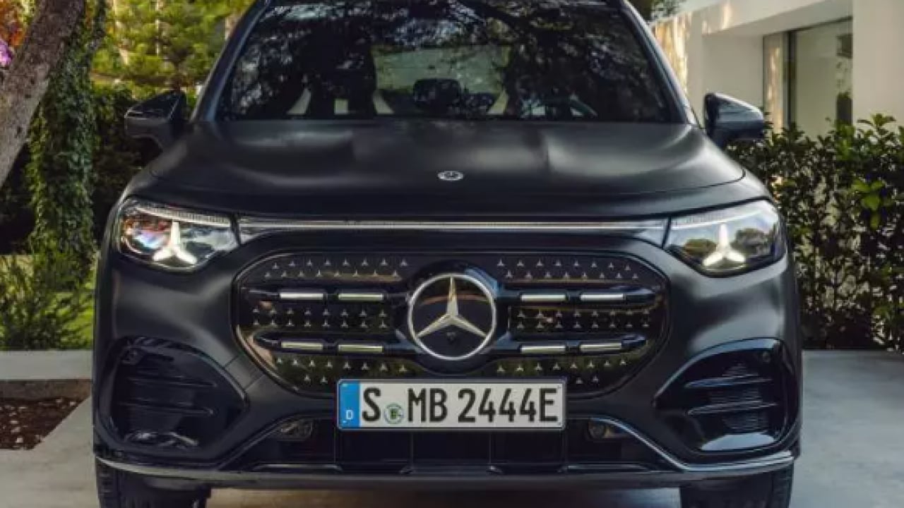 Foto - Gözlerin pası silindi: Otomobil devi yeni modeli tanıttı!