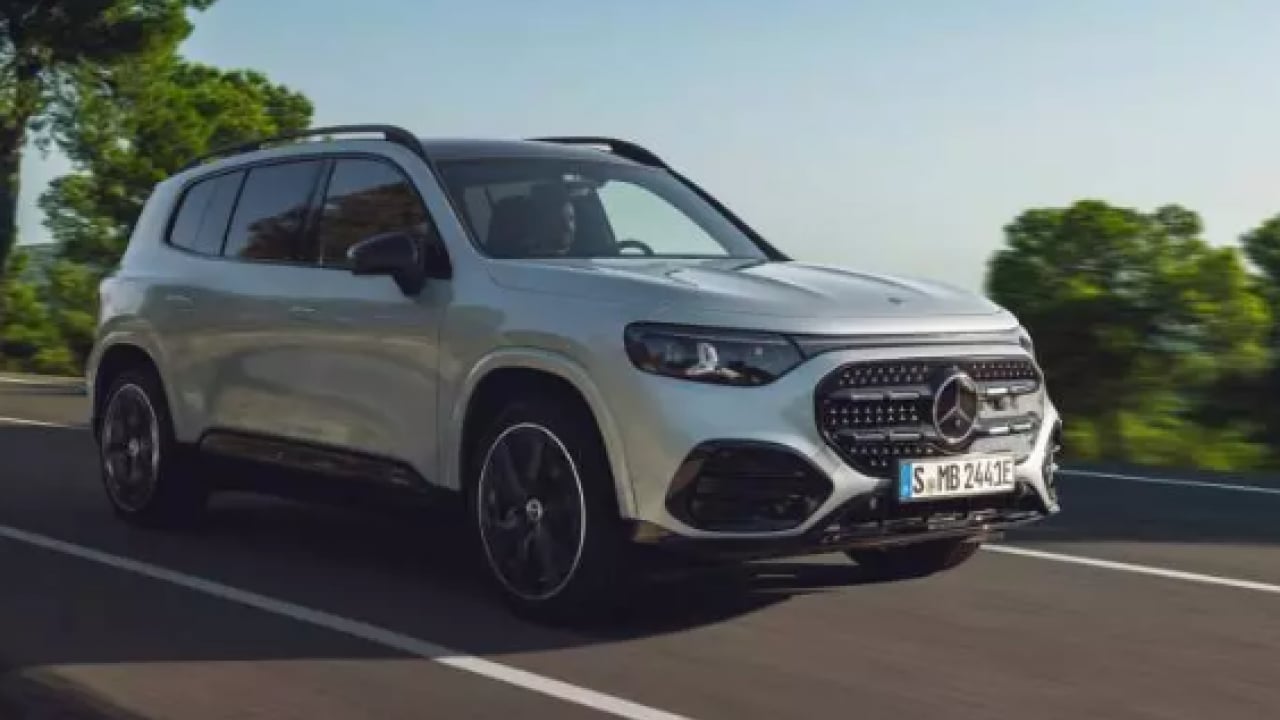 Foto - Gözlerin pası silindi: Otomobil devi yeni modeli tanıttı!