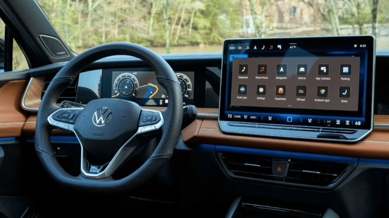 Foto - Otomobil devinden geri vites! ‘Pişmanız geri dönüyoruz'