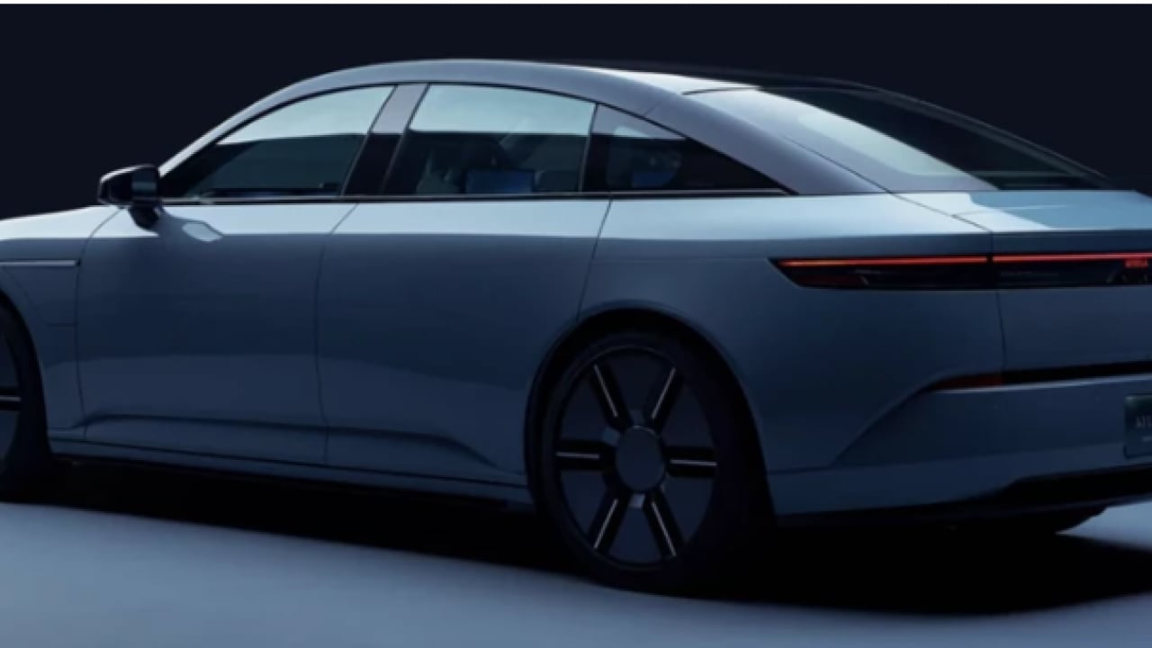 Foto - Otomobil dünyası şokta: Yeni tanıtılan modelde beklenmedik karar!