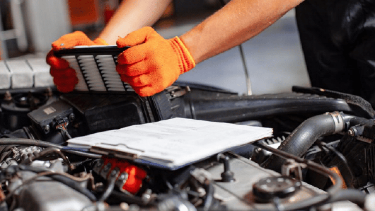 Foto - Otomobil sahiplerine altın gibi öğütler! Yağmurdan kaçarken doluya yakalanmayın!