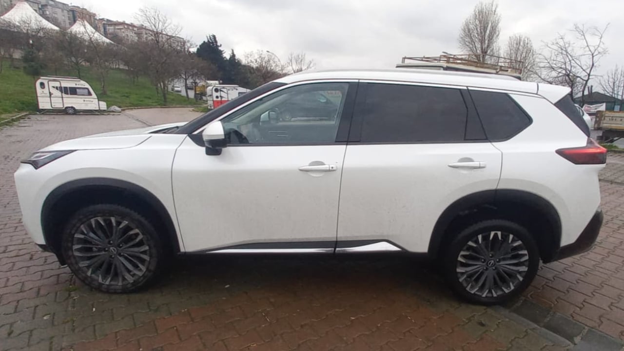 Foto - Otomobil tutkunları için bir SUV rehberi! Nissan X‑Trail’in direksiyonu başında geleceğe yolculuk!