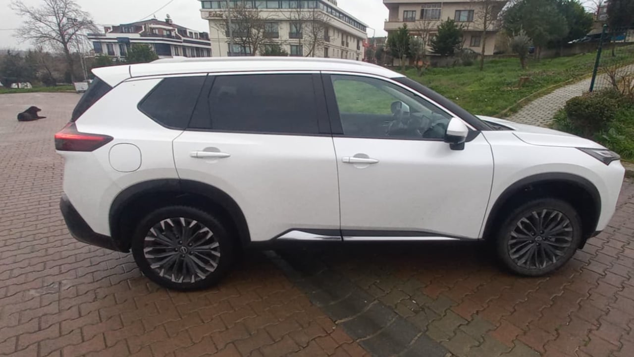 Foto - Otomobil tutkunları için bir SUV rehberi! Nissan X‑Trail’in direksiyonu başında geleceğe yolculuk!