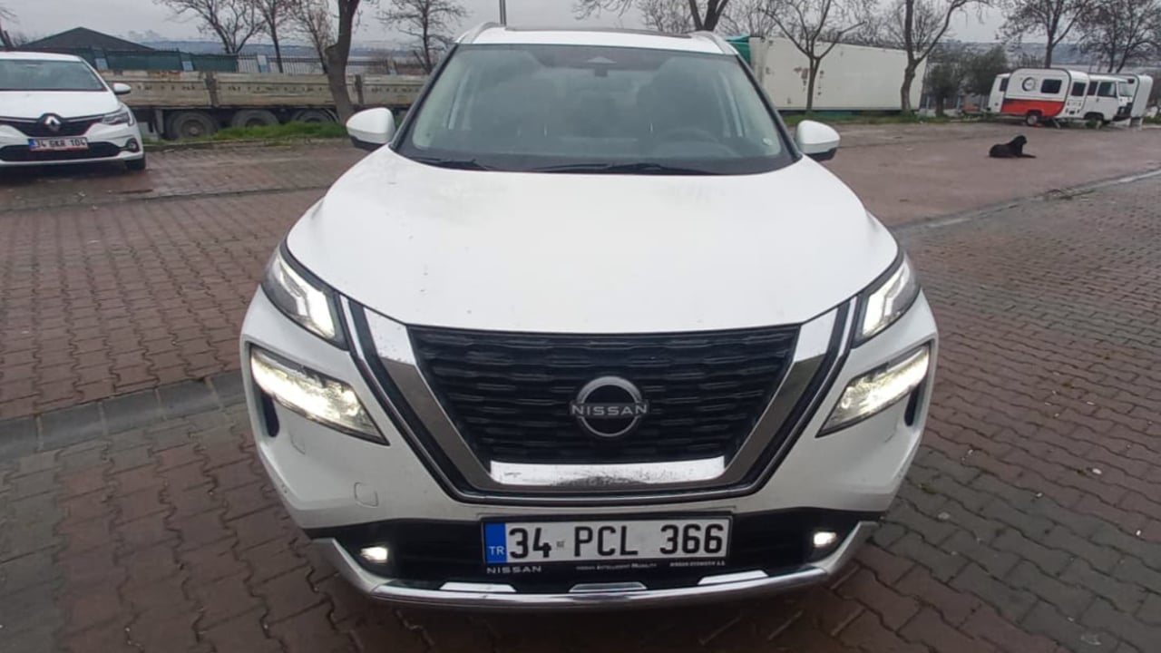 Foto - Otomobil tutkunları için bir SUV rehberi! Nissan X‑Trail’in direksiyonu başında geleceğe yolculuk!