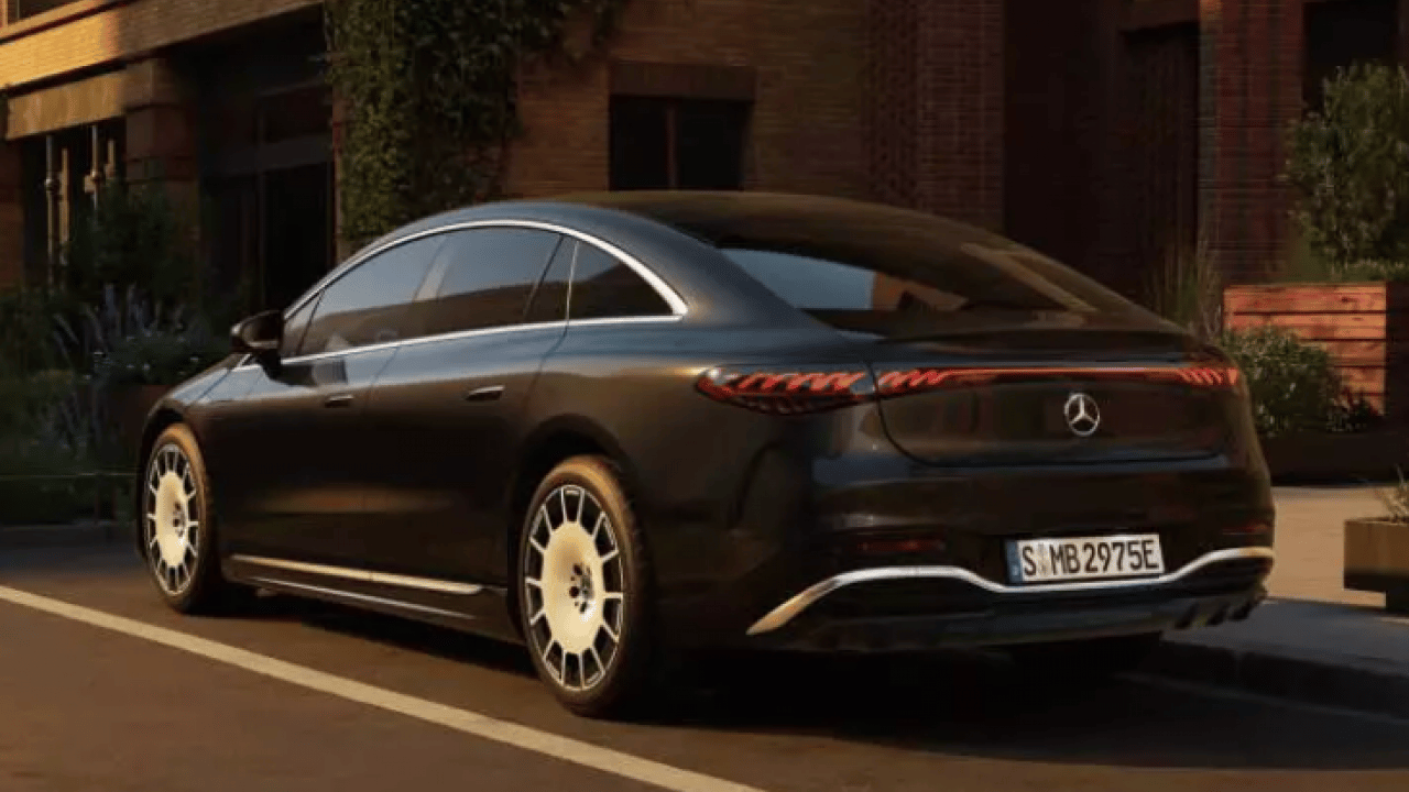 Foto - Otomobil devi yeni canavarını tanıttı: Tek şarjla 926 KM gidiyor!