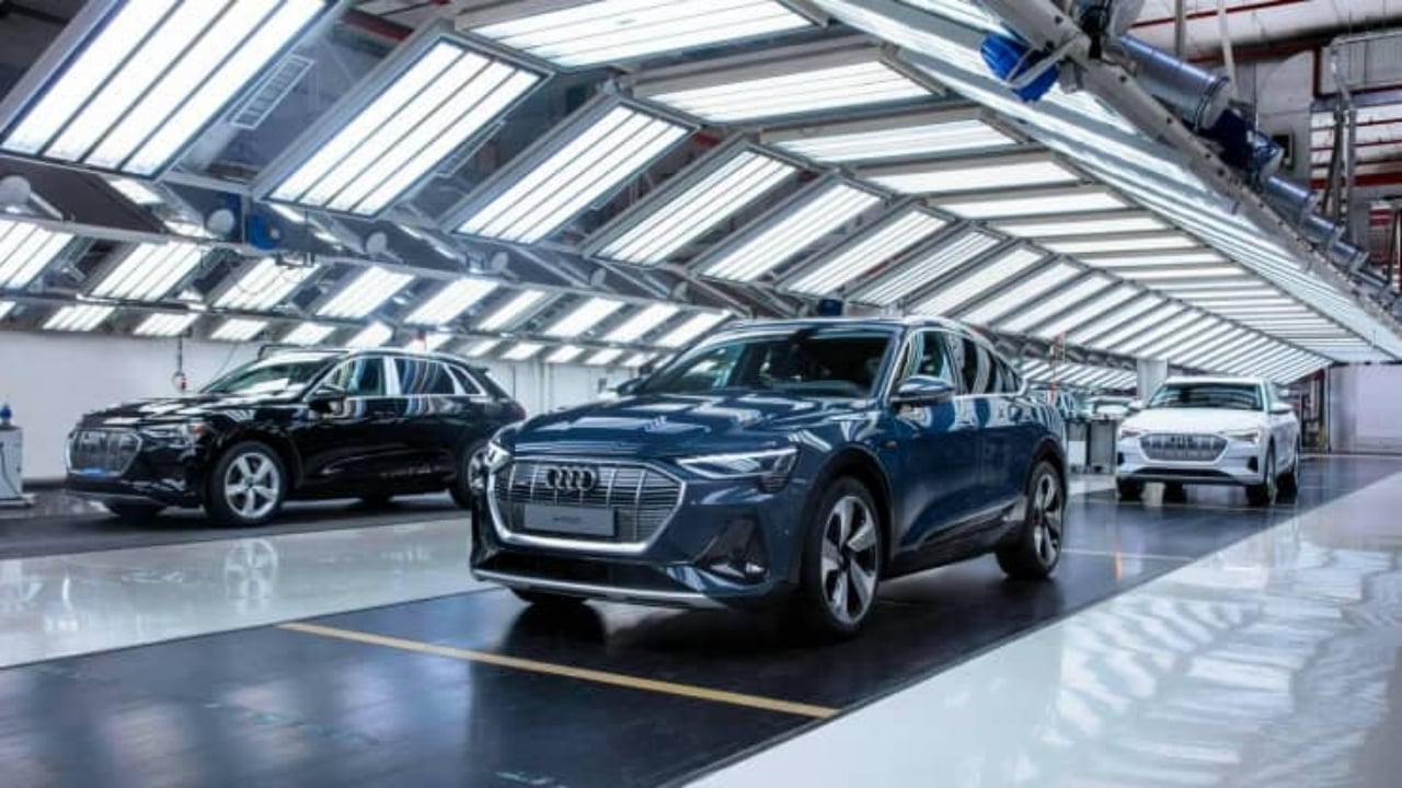 Foto - Otomotiv devinden şok karar! Binlerce işçi kapının önüne kondu