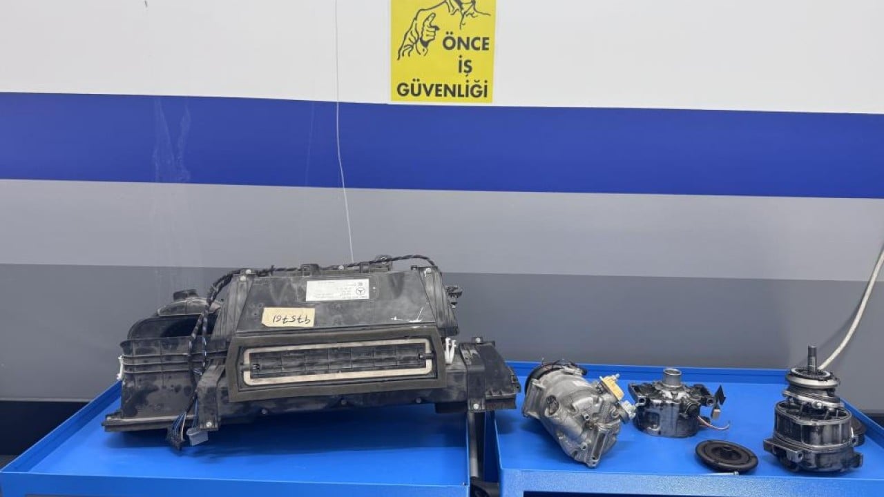 Foto - otomotiv laboratuvarına kavuştular Öğrenciler uygulamalı eğitim görecek
