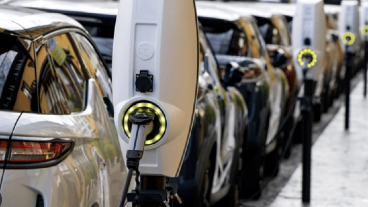 Foto - Otomotiv piyasasında büyük hareketlilik: İkinci el elektriklilere büyük ilgi!