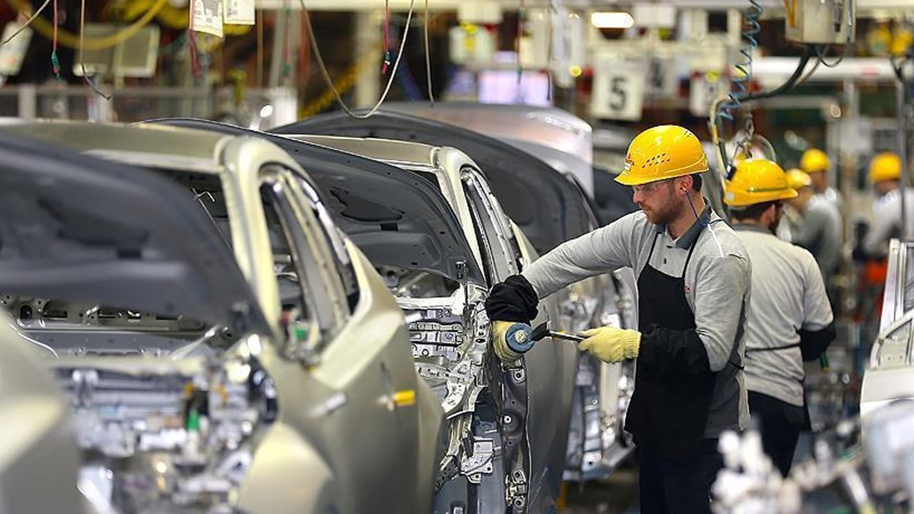 Foto - Otomotivde 10 aylık rapor! Pazar 1 milyonu aştı, üretim yüzde 4 arttı