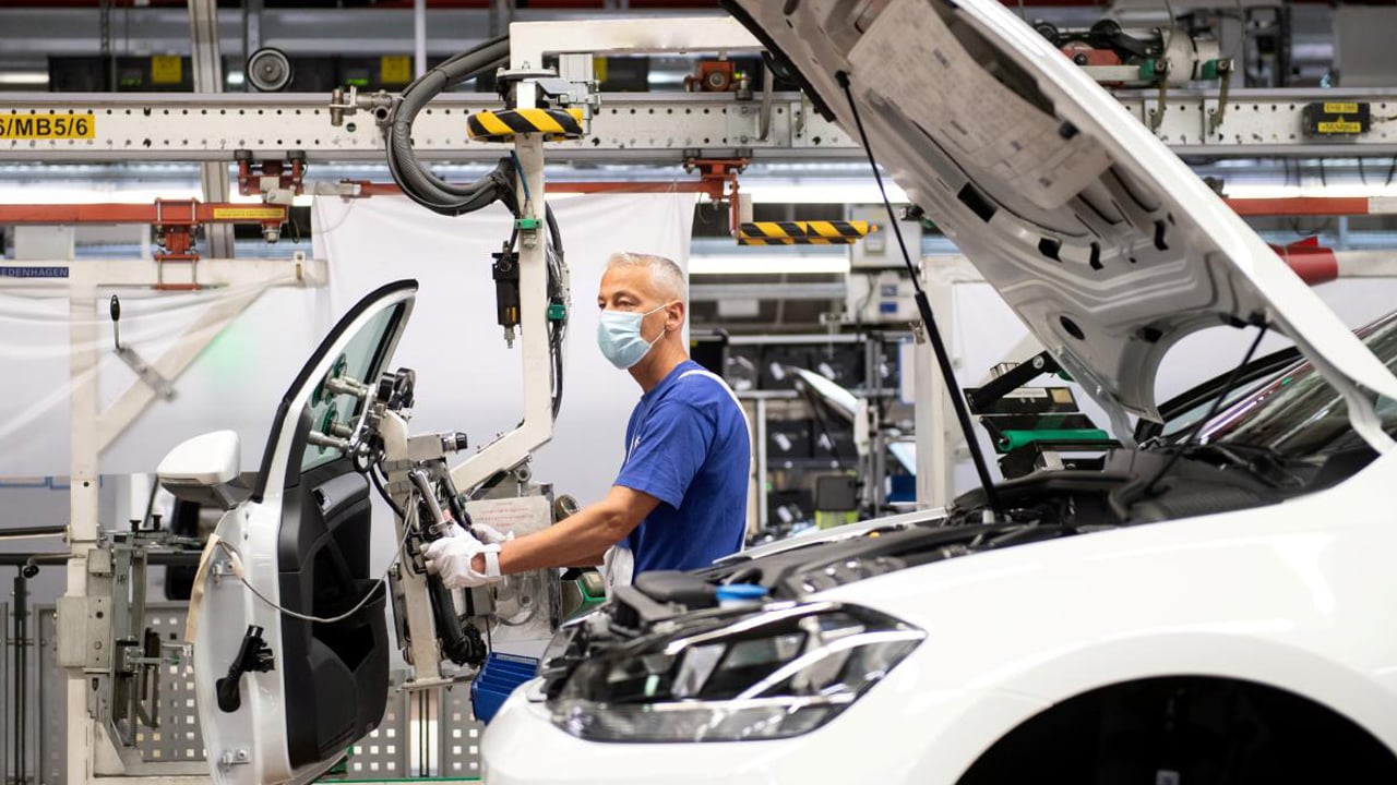 Foto - Otomotivde 10 aylık rapor! Pazar 1 milyonu aştı, üretim yüzde 4 arttı