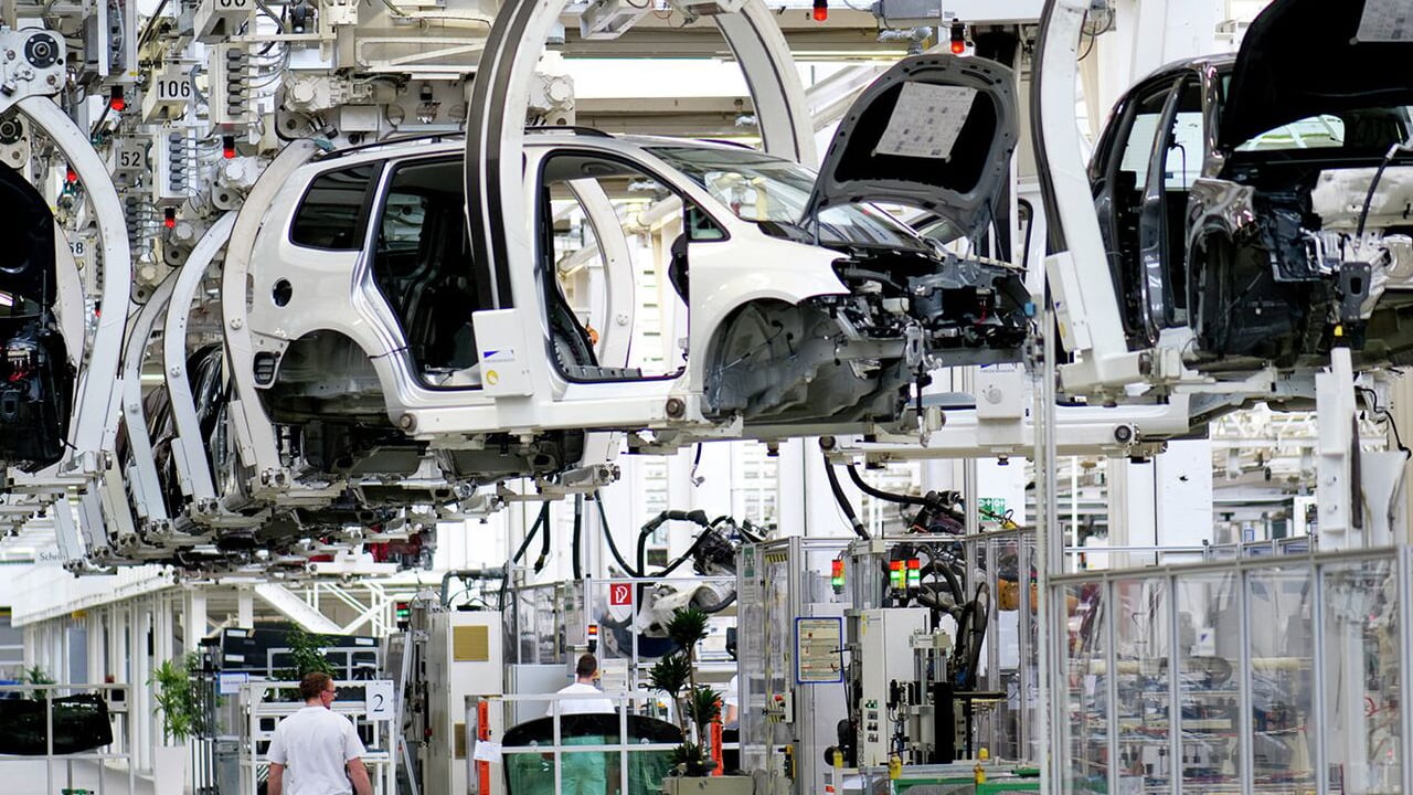 Foto - Otomotivde 10 aylık rapor! Pazar 1 milyonu aştı, üretim yüzde 4 arttı