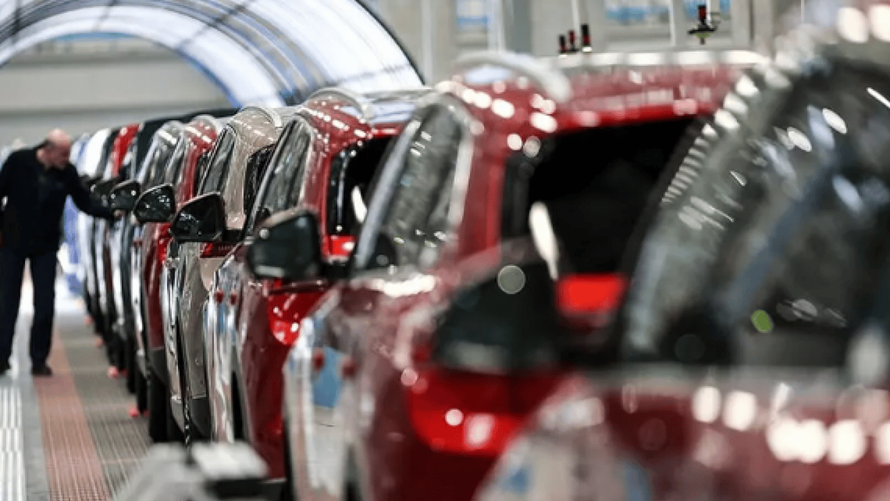 Foto - Otomotiv'de rekamlar belli oldu: Yıl sonunda beklenti açıklandı!