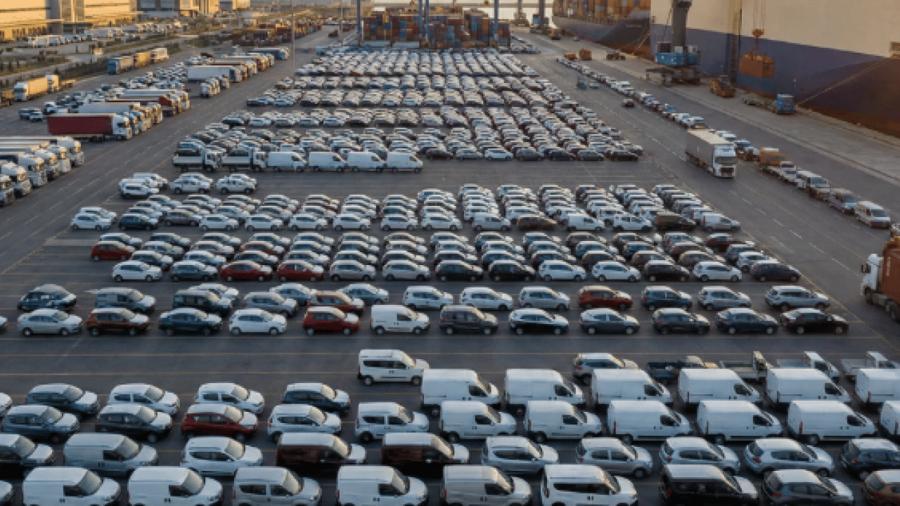 Otomotiv'de rekamlar belli oldu: Yıl sonunda beklenti açıklandı!