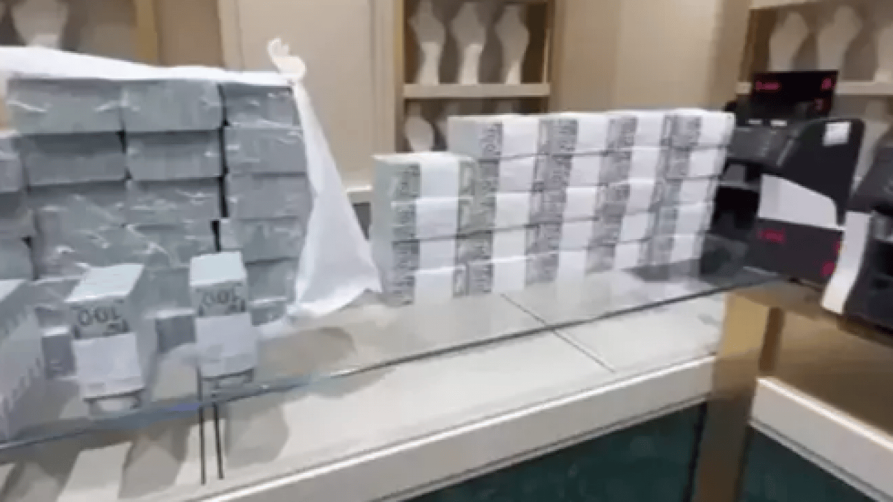 Foto - Otoparkta 30 milyon dolarlık sır düğüm! Hırsızlık soruşturmasında yeni tutuklama