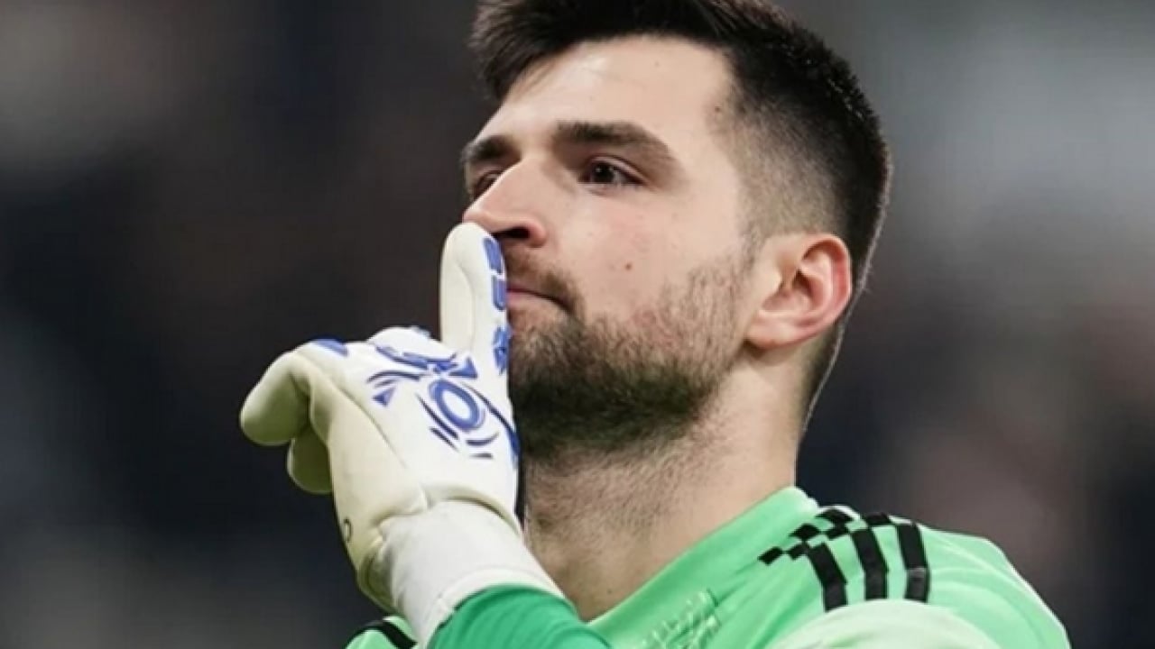 Foto - Öyle bir ters köşe yaptı ki... Yazık ettin kendine Ersin: Para için futbolu bıraktı