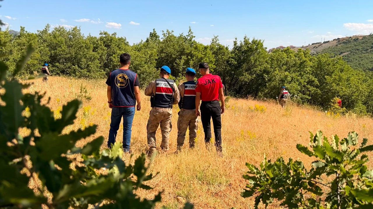 Foto - Özel ekip, 100 kilometrelik alanda Gülistan Doku'nun cenazesini arıyor
