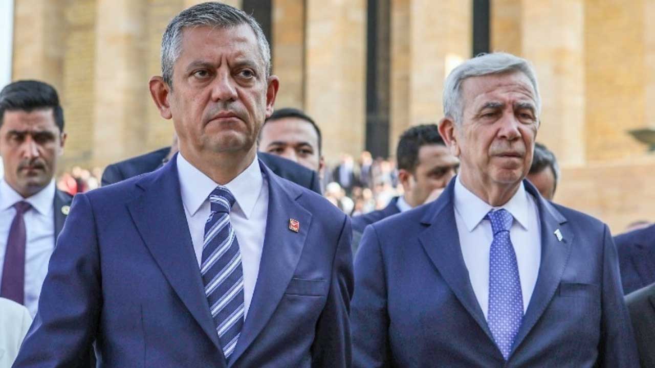 Foto - Özel’e bir darbe de Mansur’dan! Özgür'ün ikinci forveti de sakatlandı