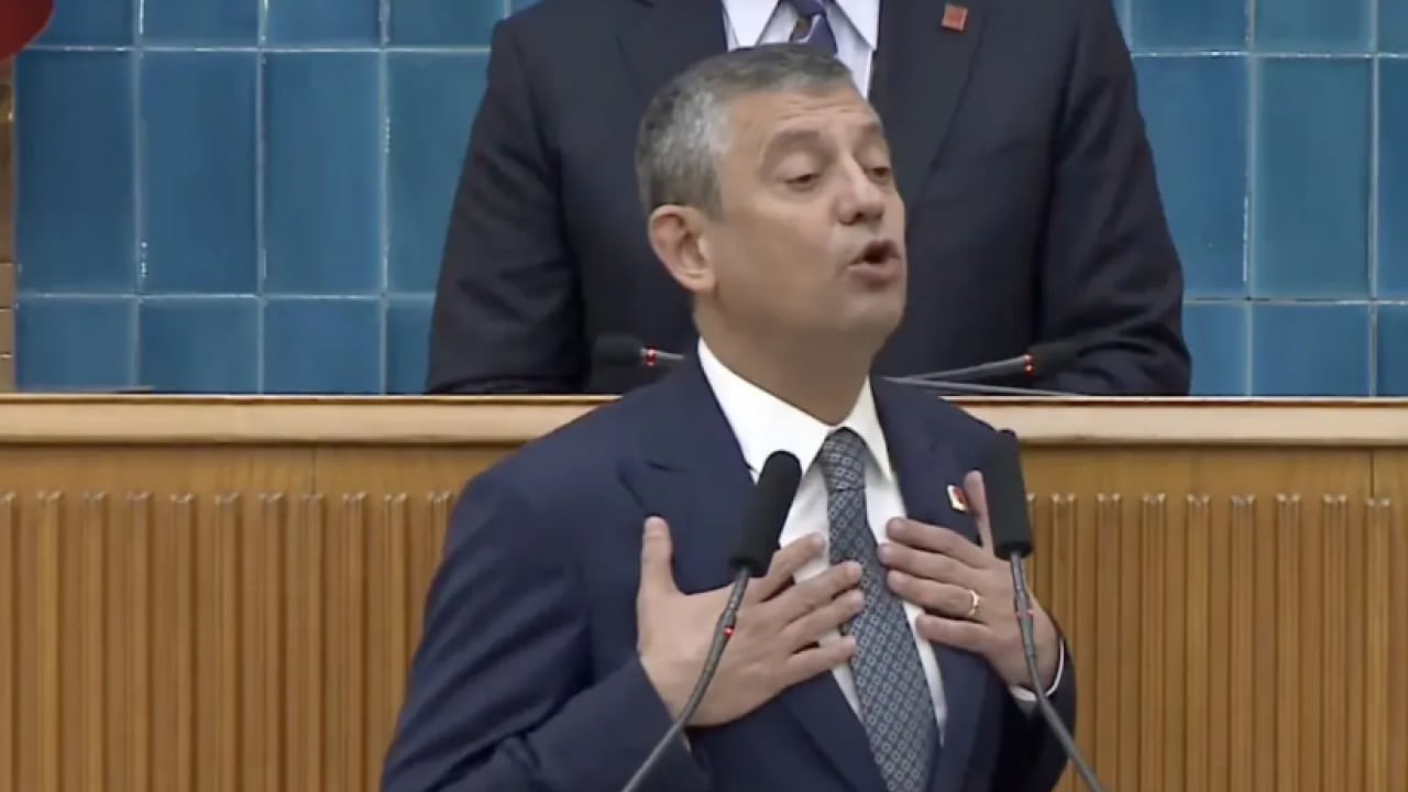 Foto - Özgür Hoca (!) fetva veriyor! Piyango bileti kumar değilmiş!