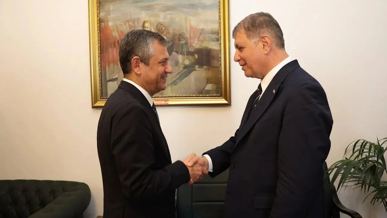 Foto - Özgür Özel ağzını çok fena bozdu! Attığı küfürlü mesajla tüm ipleri kopardı