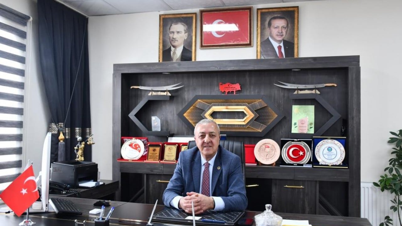 Foto - Özgür Özel eşini arayıp ahlaksızca konuşmuştu! AK Partili başkan yaşananları anlattı