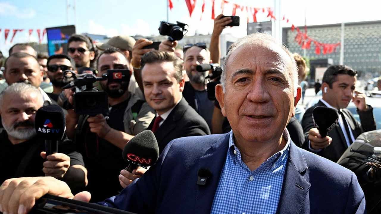 Foto - Özgür Özel ‘hemen istiyoruz’ demişti! CHP’de ‘büyük kurultayın’ tarihi belli oldu
