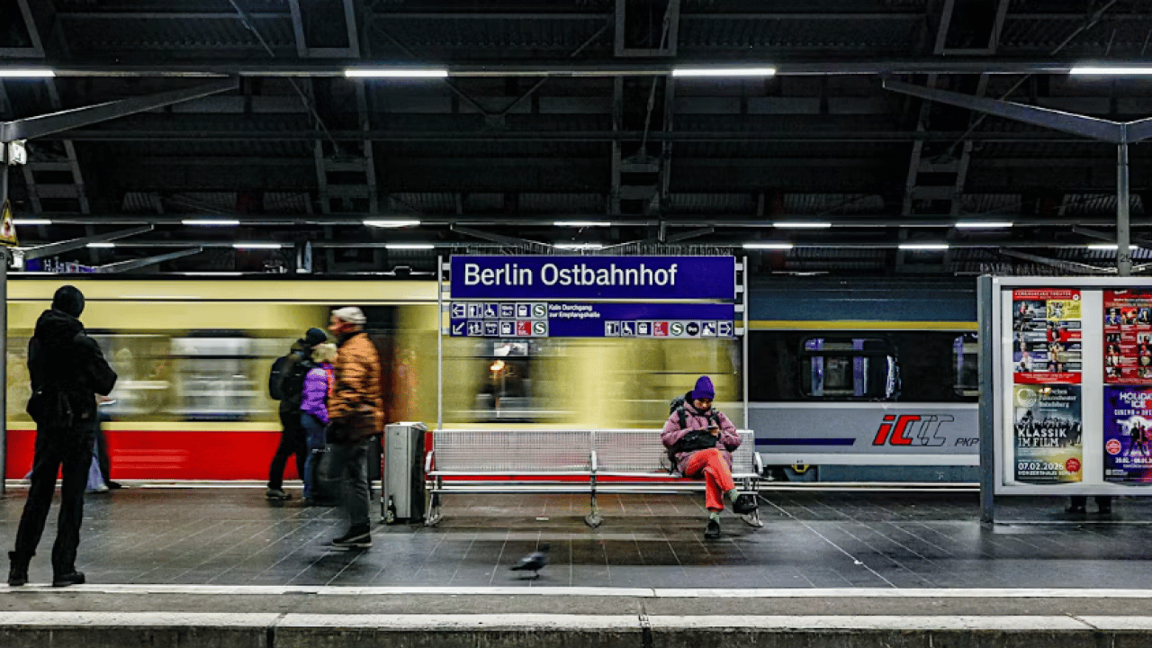 Foto - Özgür Özel ucuzlatmayı vaat ediyor… Almanya’da yeni alkol yasağı kararı