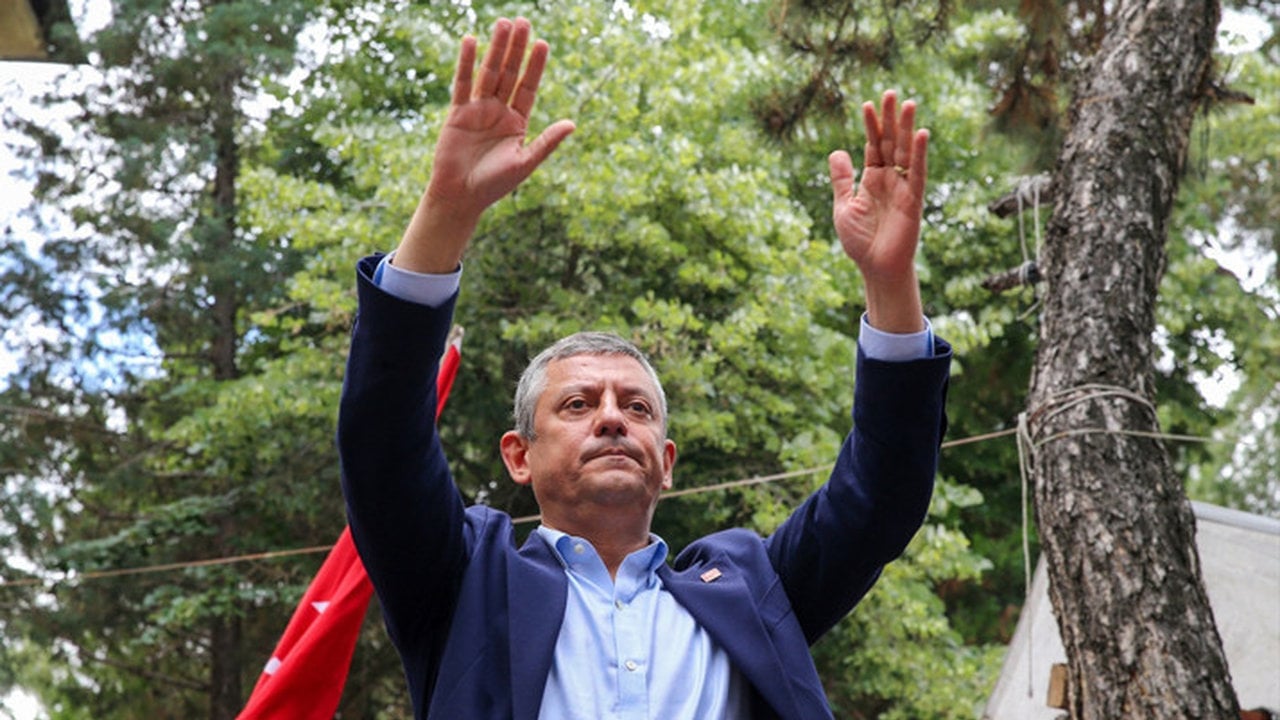 Foto - Özgür Özel’den Kılıçdaroğlu’nu dumura uğratacak hamle! Resmen süre verdiler