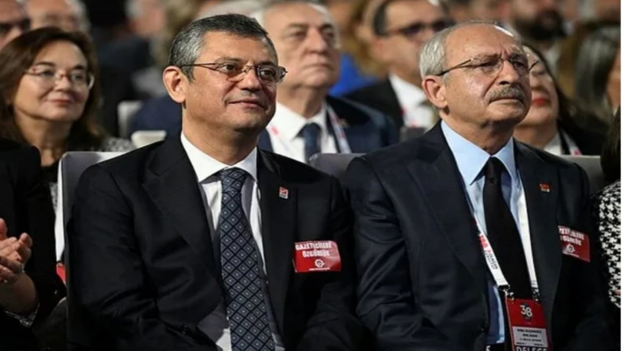 Foto - Özgür Özel’i insan içine çıkamaz duruma getirecek iddia: 500 bin dolar teklif edilip, bu ahlaksızlık yaptırılmak istenmiş