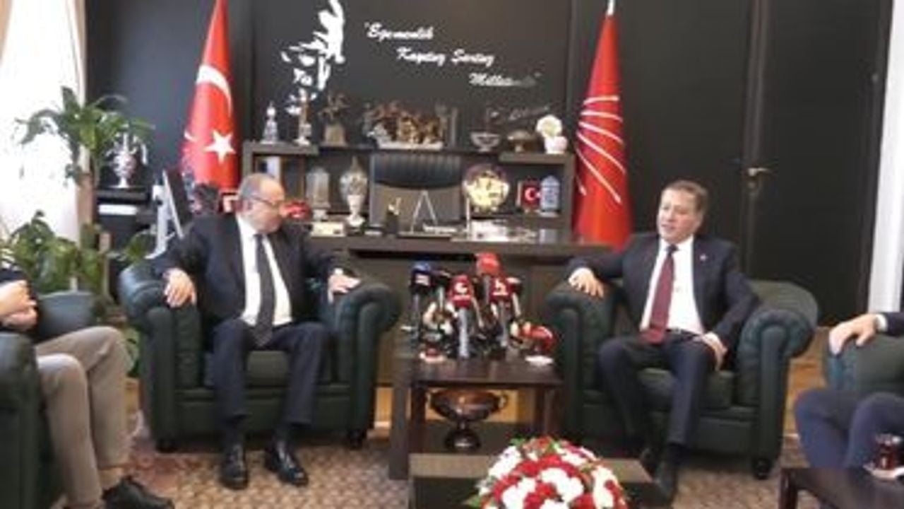 Özgür Özel’in heyetini ilk ziyaret eden parti şaşırttı! Herkes ters köşe