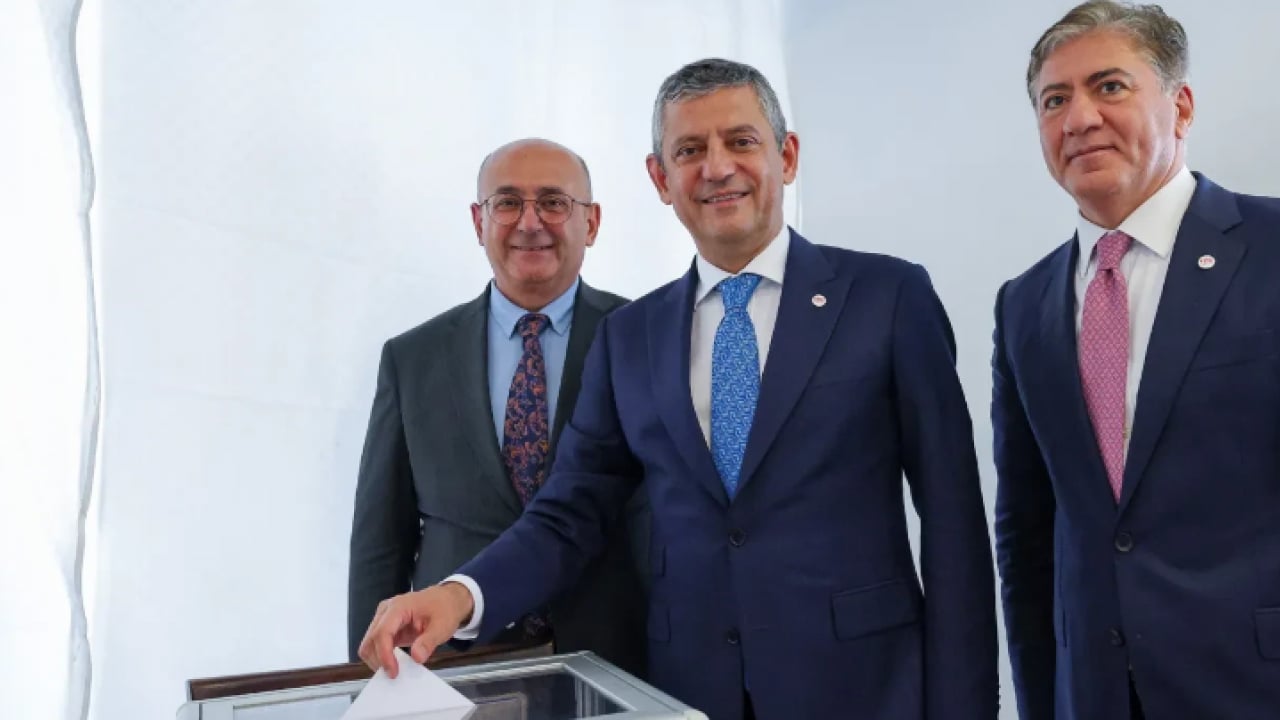 Foto - Özgür Özel’in tuzağı ifşa oldu! Belediye başkanlarına ‘Gelmeyin’ talimatı
