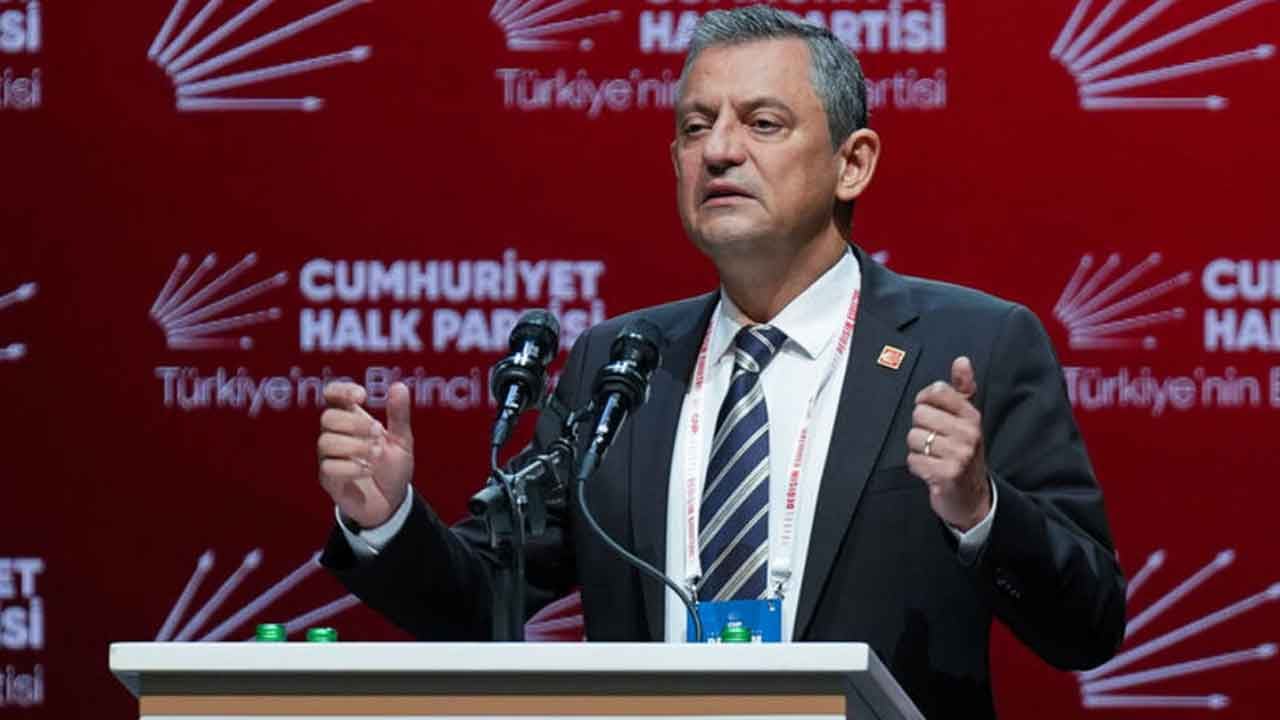 Foto - Özgür Özel'in yeni partisinin ismi ortaya çıktı! 'Bunu çok düşündünüz mü'