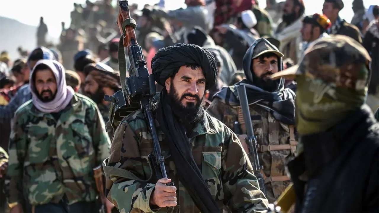 Foto - Pakistan-Afganistan savaşı devam ediyor! 297 Taliban üyesi hayatını kaybetti