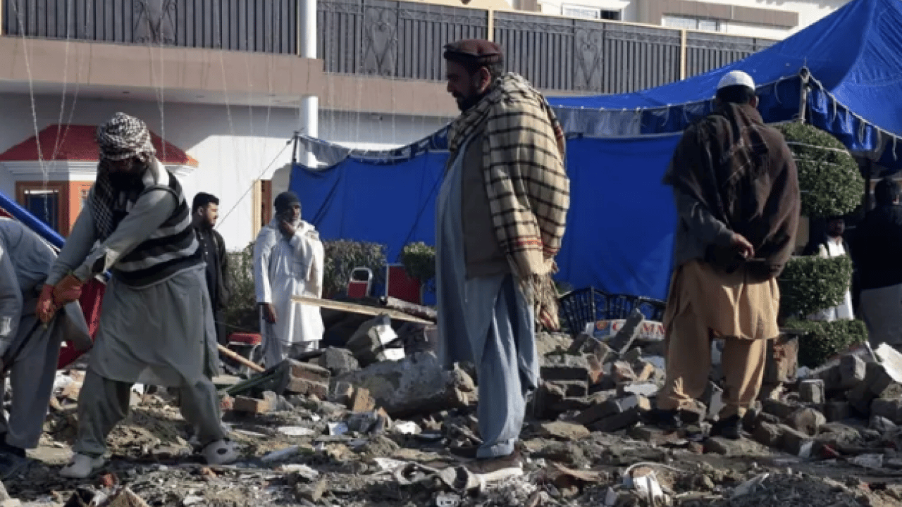 Pakistan Dera İsmail Han'da intihar saldırısı: Hayatını kaybedenlerin sayısı yükseldi