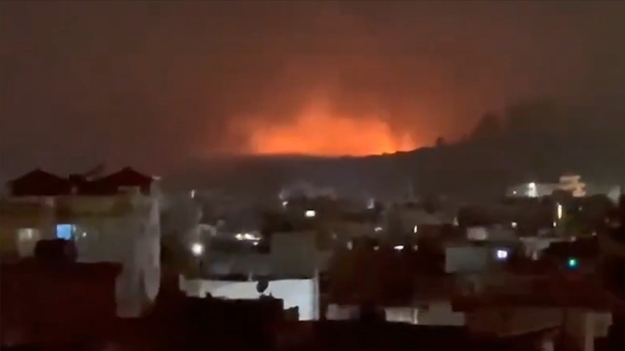 Foto - Pakistan ile Afganistan arasında karşılıklı saldırılar sürüyor! Ölü sayısı açıklandı 