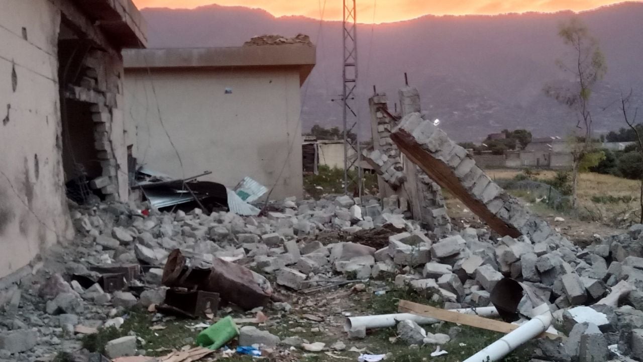 Foto - Pakistan'da bombalı saldırı ardından üsse sızma girişimi! Saldırıyı bakın kim üstlendi