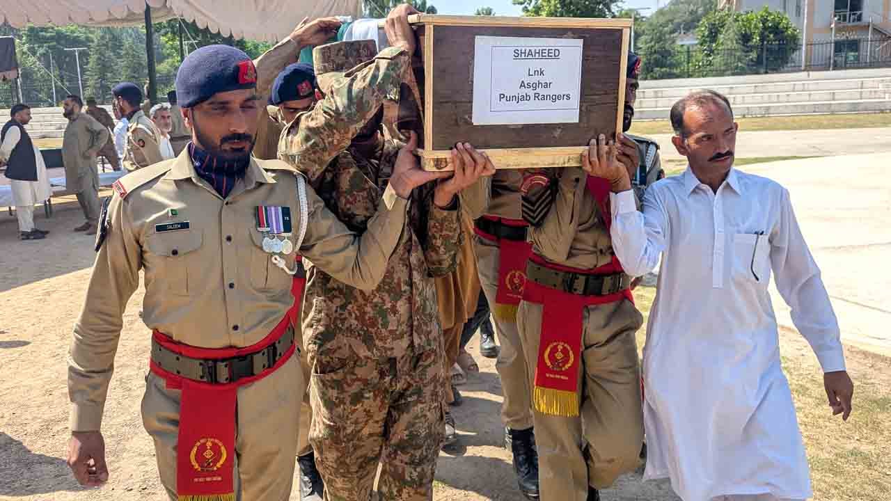 Pakistan'da dünkü helikopter Faciası: 22 asker şehit