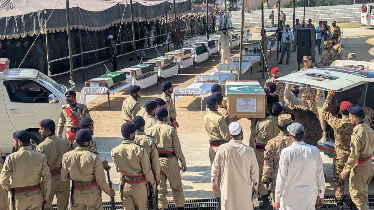 Foto - Pakistan'da dünkü helikopter Faciası: 22 asker şehit