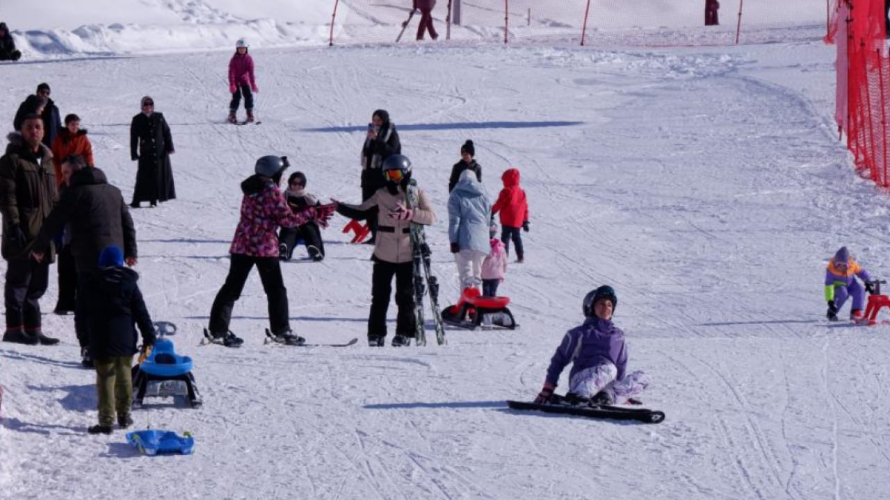 Foto - Palandöken’de kayak keyfi devam ediyor