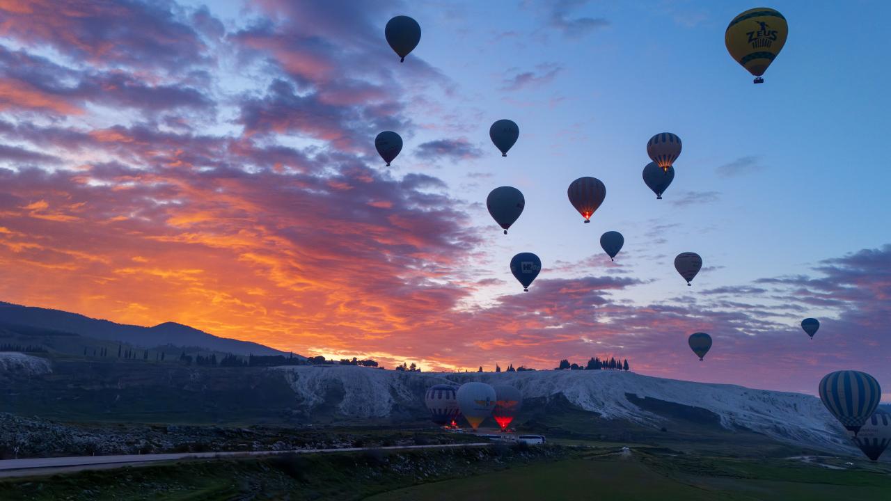 Foto - Pamukkale’de balon keyfi! Kartpostallık görüntüler ortaya çıktı