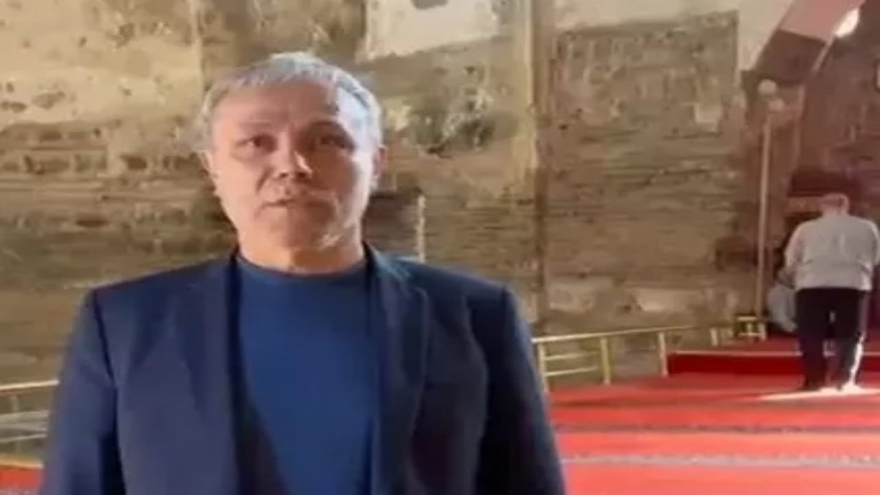 Foto - Papa ile görüşmeye gitti, arkadaşlarıyla birlikte İznik’ten kovuldu! Mehmet Ali Ağca’nın görüntüleri ortaya çıktı